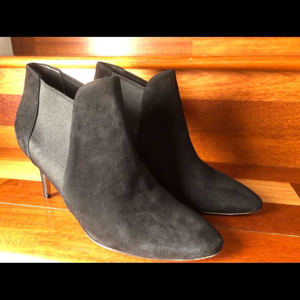 NWT Cole Haan black suede ankle booties, size 11